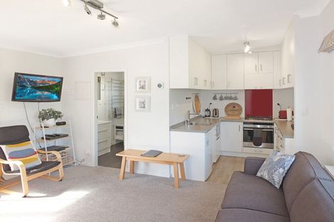 Photo of property in 3 Kent Terrace, Foxton Beach, Foxton, 4815