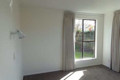 Photo of property in 206 Royal Road, Massey, Auckland, 0614