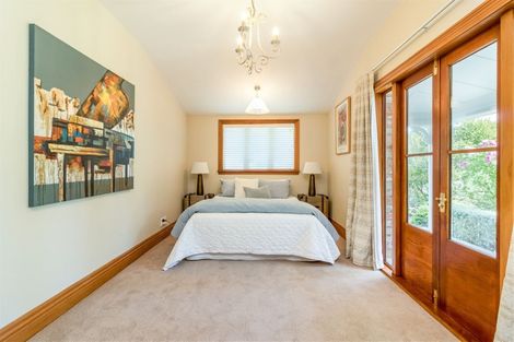 Photo of property in 40 Weka Street, Fendalton, Christchurch, 8041