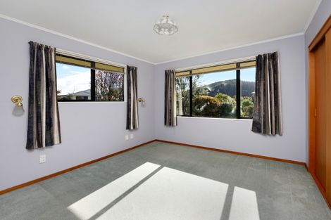 Photo of property in 2 Harcourt Place, Wakefield, 7025