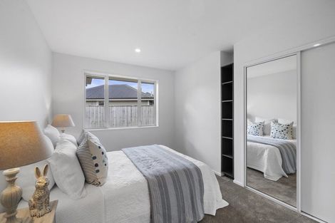 Photo of property in 14 Donovan Place, Aidanfield, Christchurch, 8025