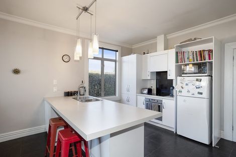 Photo of property in 8 Lock Street, Gore, 9710