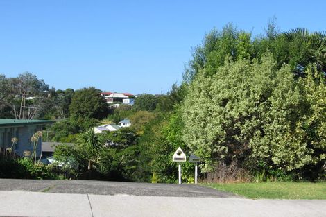 Photo of property in 2/22 Sealy Road, Torbay, Auckland, 0630