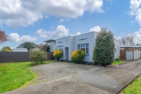 Photo of property in 323 Botanical Road, West End, Palmerston North, 4412
