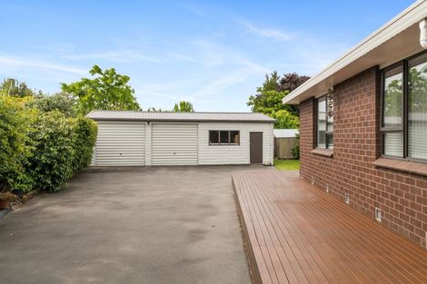 Photo of property in 23 Momorangi Crescent, Redwood, Christchurch, 8051
