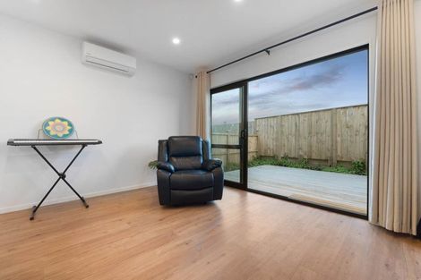 Photo of property in 14 Possum Lane, Hobsonville, Auckland, 0616