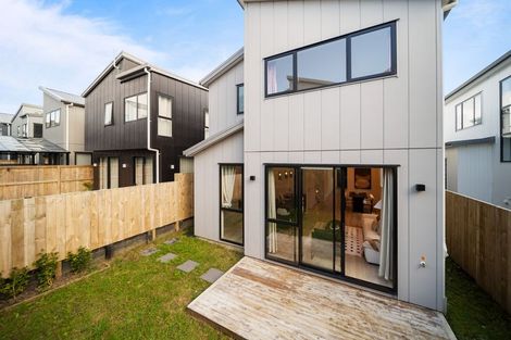 Photo of property in 5 Clara Road, Silverdale, 0932