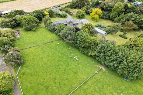 Photo of property in 99 Settlement Road, Te Horo, Otaki, 5582