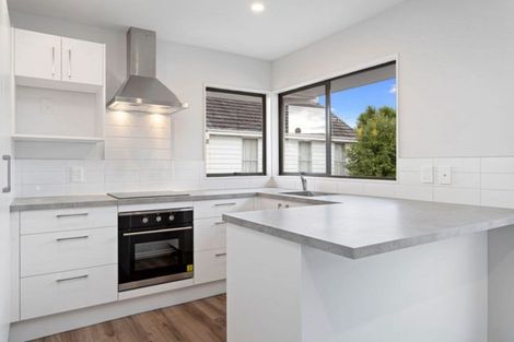 Photo of property in 2/91 Beachville Road, Redcliffs, Christchurch, 8081