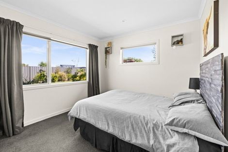 Photo of property in 24 Pelorus Avenue, Poraiti, Napier, 4112