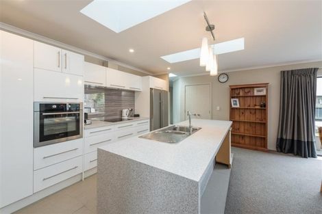 Photo of property in 2 Ernest Place, Brightwater, 7022