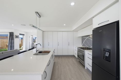 Photo of property in 25 Gilchrist Place, Kaiapoi, 7630