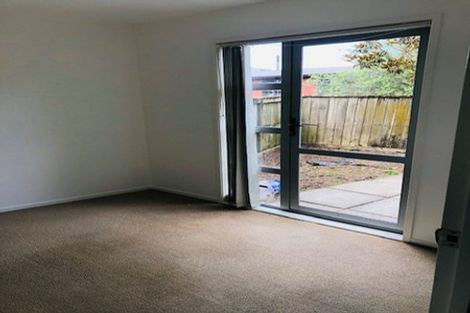 Photo of property in 6s Carlton Gore Road, Grafton, Auckland, 1023