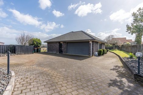 Photo of property in 12 Sunny Dale, Western Heights, Hamilton, 3200