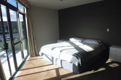 Photo of property in Petone Dental Centre, 8/374 Jackson Street, Petone, Lower Hutt, 5012