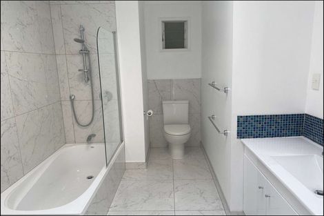 Photo of property in 16 Hull Road, Waitoki, Kaukapakapa, 0871