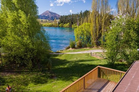 Photo of property in 68 Alison Avenue, Albert Town, Wanaka, 9305