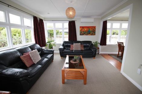 Photo of property in 7 Percival Road, Paraparaumu Beach, Paraparaumu, 5032