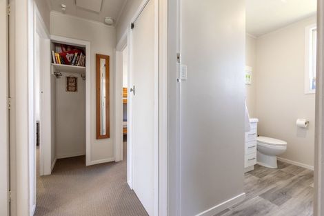 Photo of property in 20 Runuku Grove, Turangi, 3334