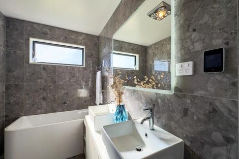 Photo of property in 100 Rimu Street, Te Kauwhata, 3710