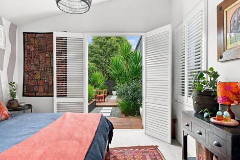 Photo of property in 9 Hadlow Place, Burnside, Christchurch, 8041