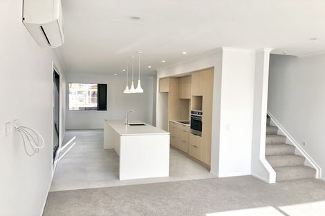 Photo of property in 34 Cambie Avenue, Red Beach, 0932