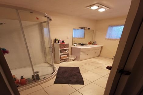 Photo of property in 49 Tait Drive, Greenmeadows, Napier, 4112