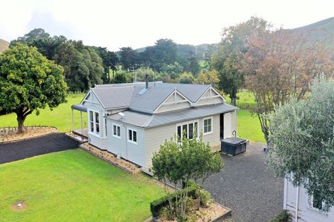 Photo of property in 11 Waihi Falls Road, Waione, Dannevirke, 4971