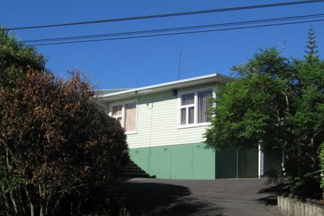 Photo of property in 705a Beach Road, Browns Bay, Auckland, 0630