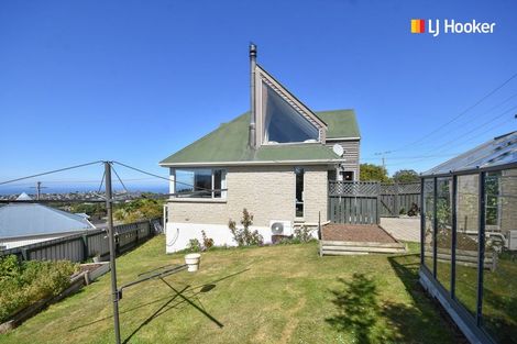 Photo of property in 39 Salmond Street, Halfway Bush, Dunedin, 9010