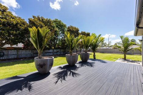 Photo of property in 5-7 Adam Lile Drive, Highlands Park, New Plymouth, 4312