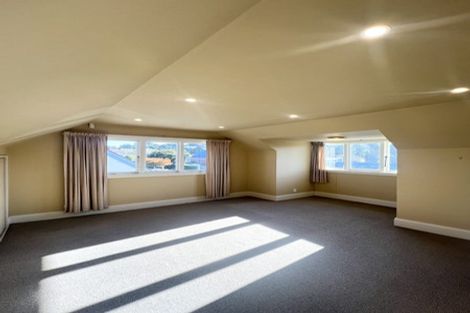 Photo of property in 8 Kauri Street, Riccarton, Christchurch, 8041