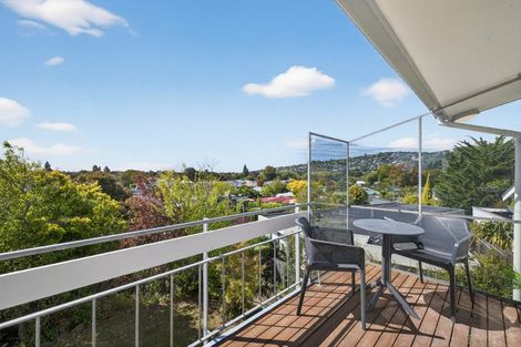 Photo of property in 1 Dyers Pass Road, Cashmere, Christchurch, 8022