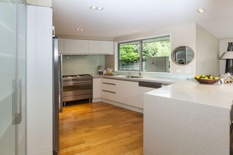 Photo of property in 87 Glandovey Road, Fendalton, Christchurch, 8052