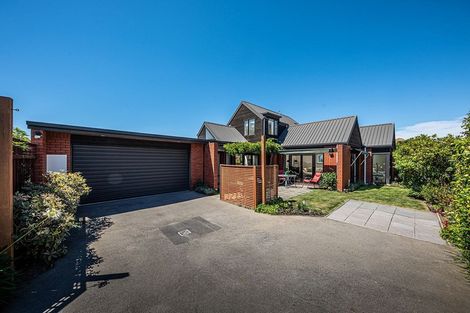 Photo of property in 5a Mclellan Place, Ilam, Christchurch, 8041
