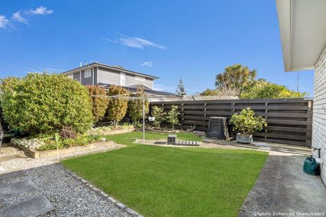 Photo of property in 2 Langley Avenue, Milson, Palmerston North, 4414