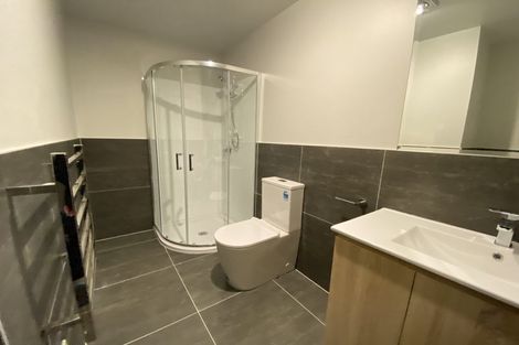 Photo of property in 1b Westall Road, New Lynn, Auckland, 0600