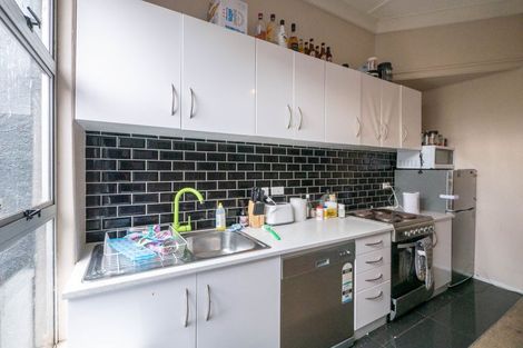 Photo of property in 68 Dundas Street, North Dunedin, Dunedin, 9016