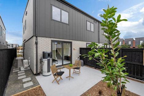 Photo of property in 5 Rauawa Lane, Hobsonville, 0616