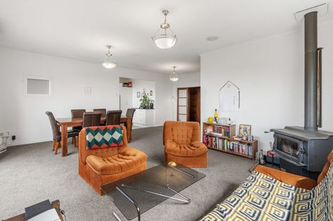 Photo of property in 79 Middleton Road, Kew, Dunedin, 9012