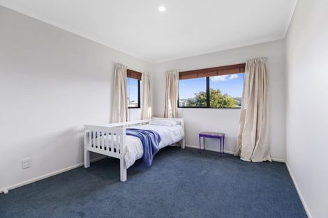 Photo of property in 13 Paremata Drive, Paremata, Porirua, 5024