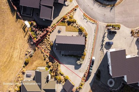 Photo of property in 6 Erebus Place, Lake Tekapo, 7999