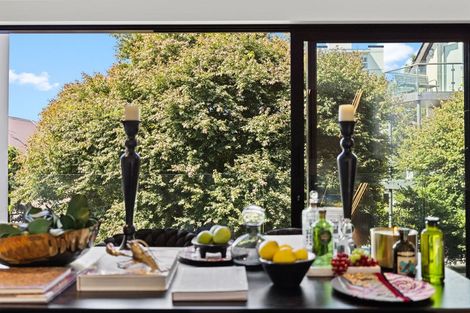 Photo of property in 2/11 Carlton Mill Road, Merivale, Christchurch, 8014