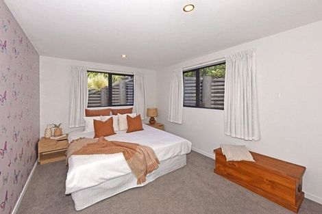 Photo of property in 3 Stoneyridge Close, Mount Pleasant, Christchurch, 8081