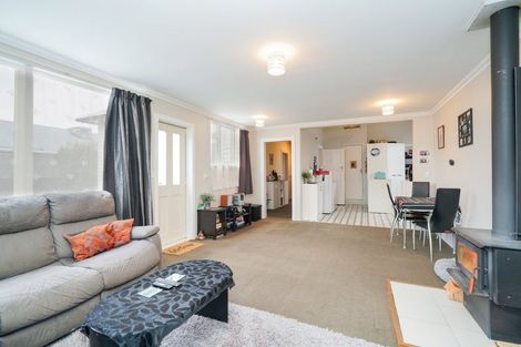 Photo of property in 121 Pomona Street, Strathern, Invercargill, 9812