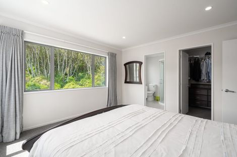 Photo of property in 5 Crompton Avenue, Churton Park, Wellington, 6037
