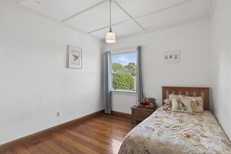 Photo of property in 20 Cameron Street, New Plymouth, 4310