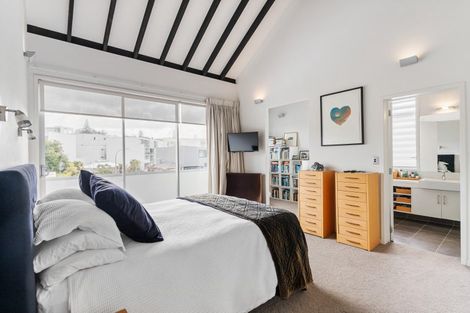 Photo of property in 9 Middle Street, Freemans Bay, Auckland, 1011