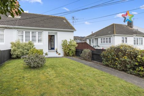 Photo of property in 34 Athlone Crescent, Boulcott, Lower Hutt, 5011