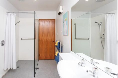 Photo of property in 370c Yaldhurst Road, Russley, Christchurch, 8042